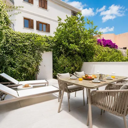 아파트 Terme 2 - Renovated Garden Duplex - Old Town